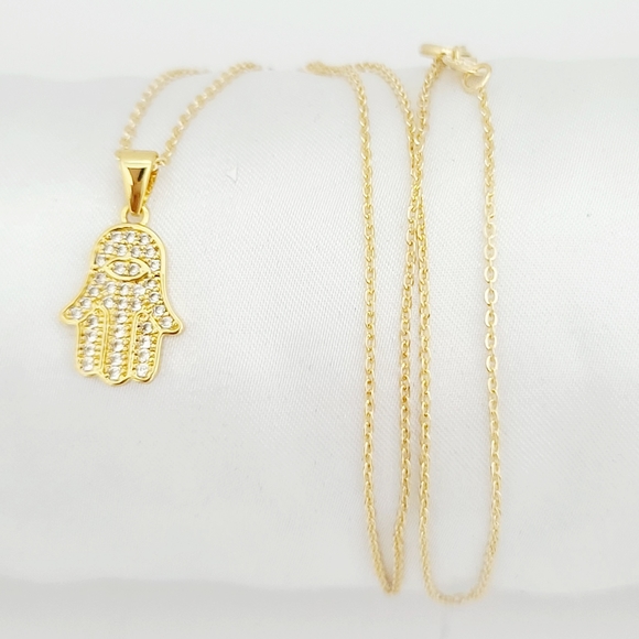 18K Gold filled Hamsa hand necklace. New - Picture 3 of 8